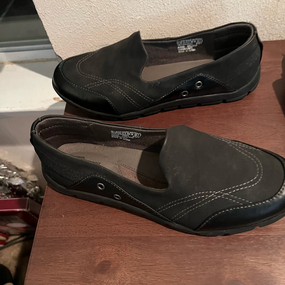 Women’s. Black Casual Loafers